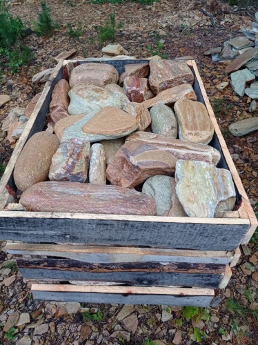 Златолит жёлтый, жёлто-зелёный глыбки и валуны для ланшафтного дизайна купить в Чехову