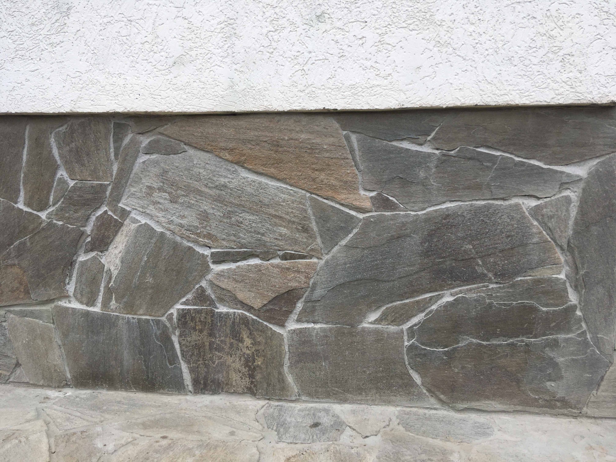 Плитняк златолит Уральский  для фасада купить в Чехову