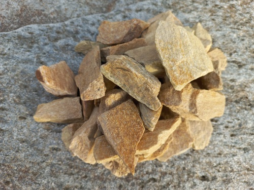 Златолит жёлтый декоративная каменная крошка купить в Чехову