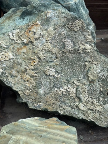 Ландшафтные глыбы зелёные 200-500 килограмм купить в Чехову