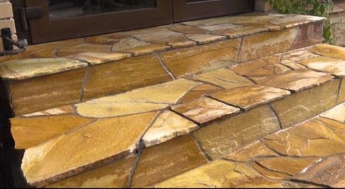 Плитняк златолит жёлтый золотистый для отмостки купить в Чехову