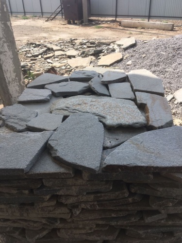 Златолит серебристый галтованный для цоколя купить в Чехову